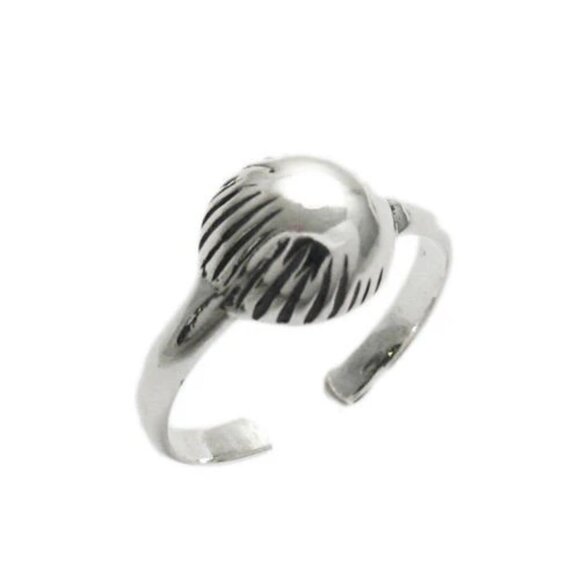 STERLING SILVER CLAM SHELL DESIGN TOE RING - Picture 1 of 1